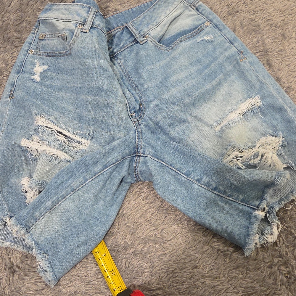 American Eagle Outfitters Light Blue Distressed Denim Cutoff Shorts Size 14! - Picture 12 of 12